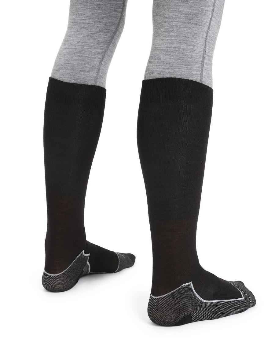 Men's Icebreaker Merino Ski+ Ultralight Over the Calf Socks Black | CA 1929WNBY